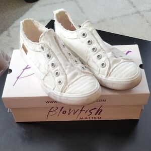 Blowfish Malibu Women’s Slip-On Canvas Sneakers